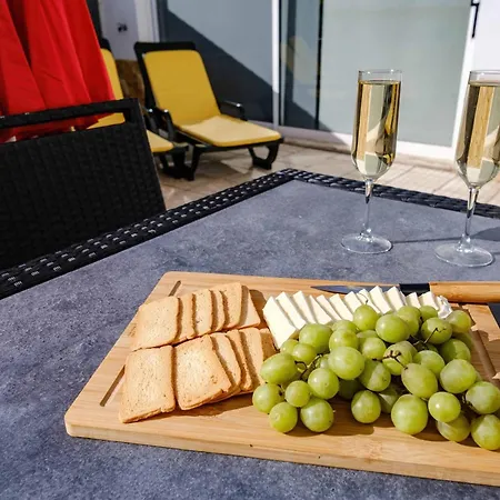 Casa Dos Andrades * Σεσίμπρα